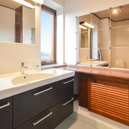 4 Bedroom Lovely In Feriehus Bandholm
